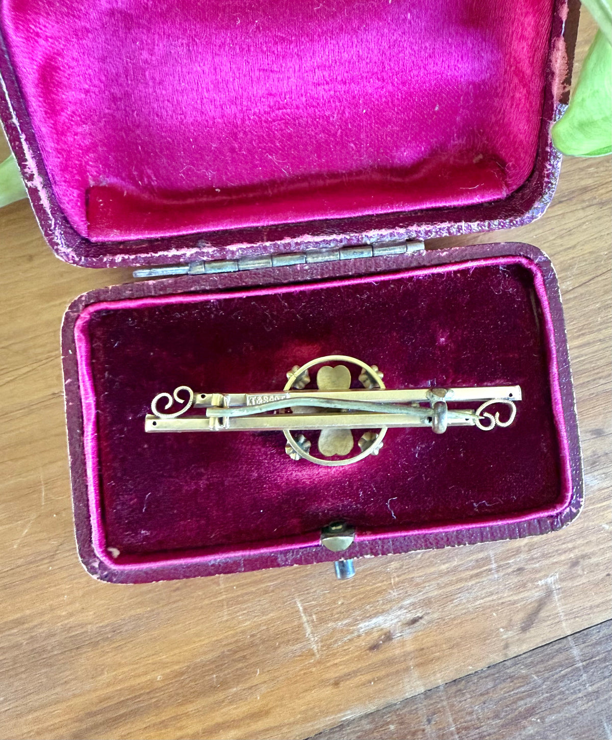9ct Amethyst and Seed Pearl Brooch | 1900’s Taylor & Sharp, Hobart