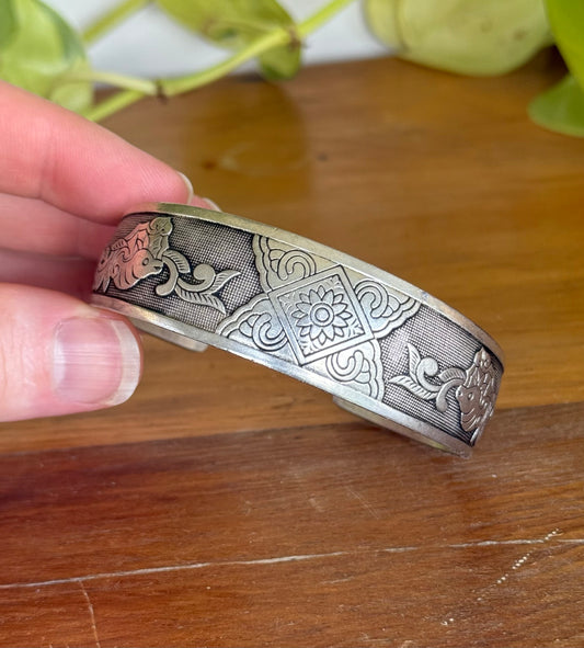 Modern Sterling Silver Chinese Bangle | Decorative Motifs | 7cm Diameter | Medium Fit