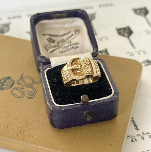 18ct Solid Buckle Ring | Antique, Hand Engraved