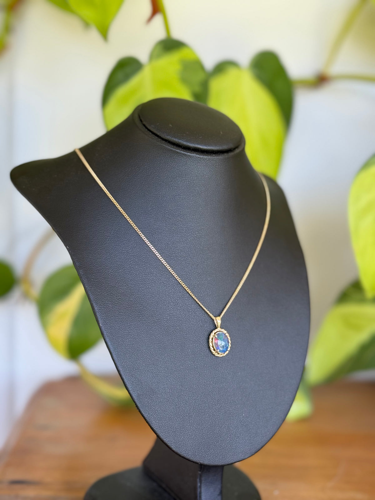 9ct Gold Opal Triplet Pendant with 9ct Gold Chain – 550mm