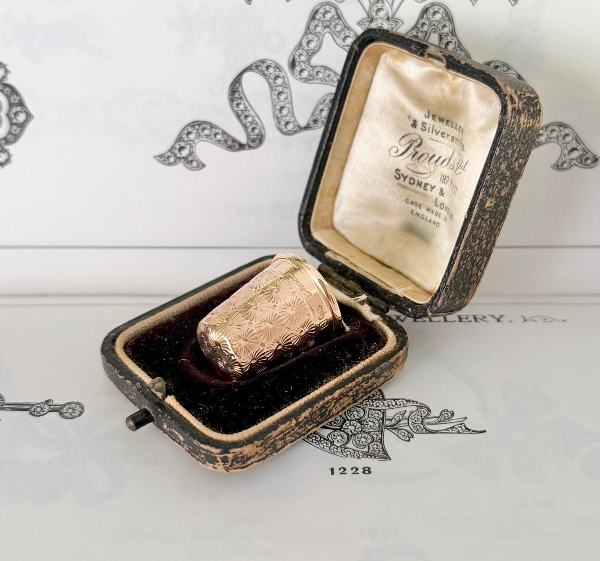 Antique Sewing Thimble | Solid 9ct Gold