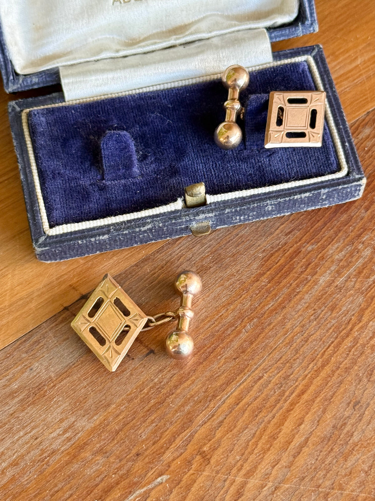 9ct Gold Diamond-Shaped Cufflinks | Circa 1940s Australian