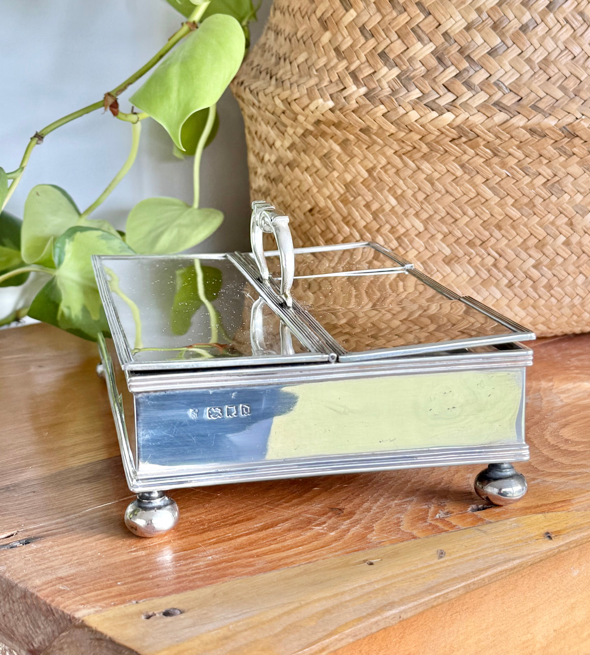 Sterling Silver Hallmarked Treasury Ink Stand | C. S. Harris & Sons Ltd, 1919