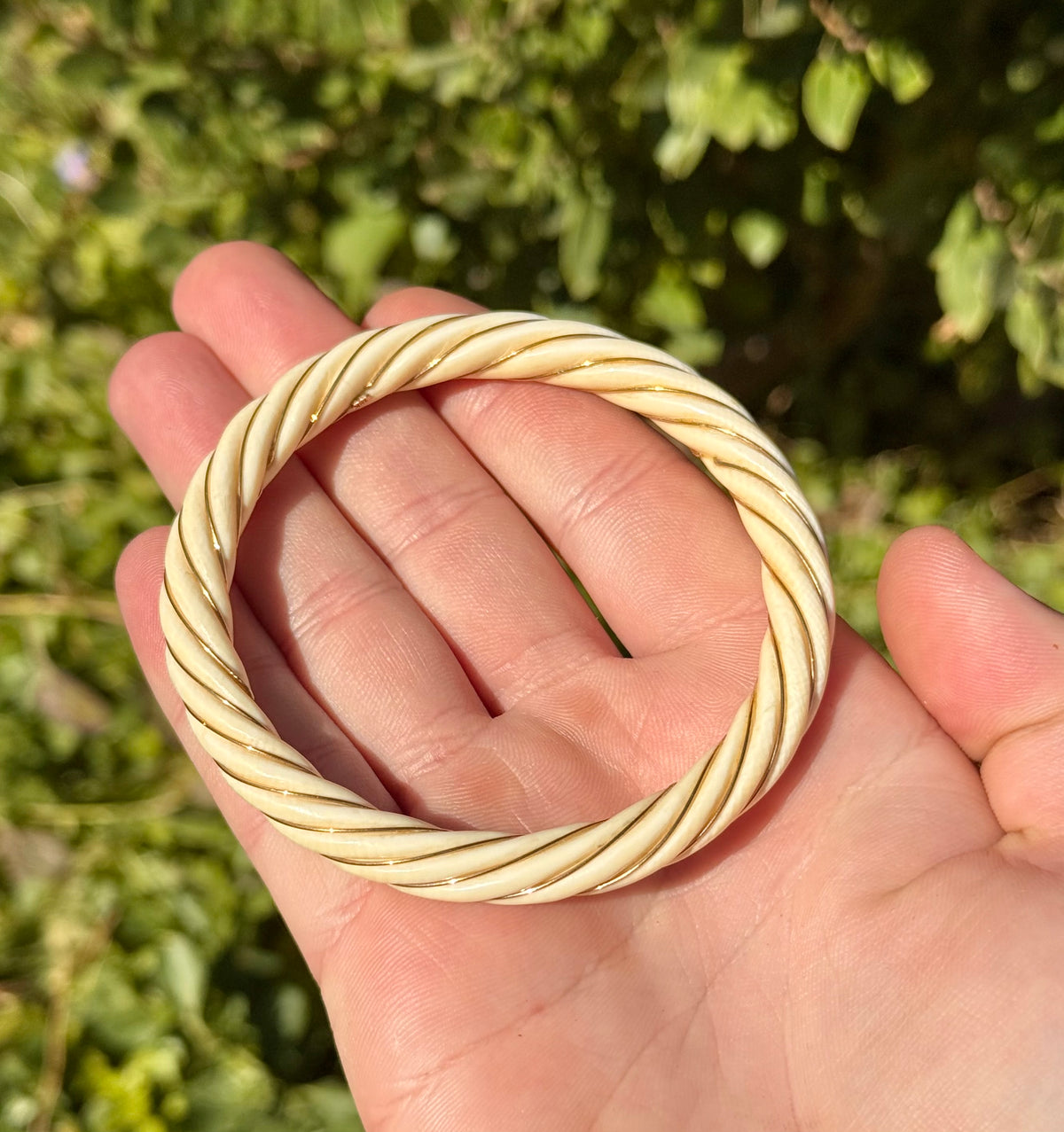 Ivory and 18ct Yellow Gold | Hand Carved Twist Bangle circa 1900’s