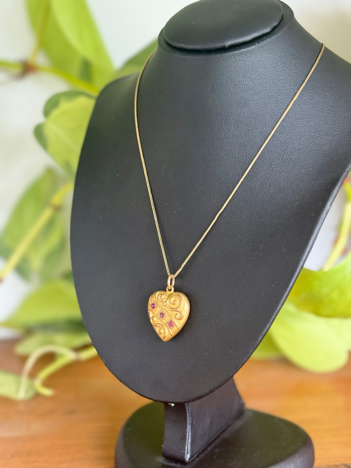 Antique Australian 9ct Bloomed Gold Heart Pendant with Rubies on Original Chain | Robert Rollason & Co. Ltd