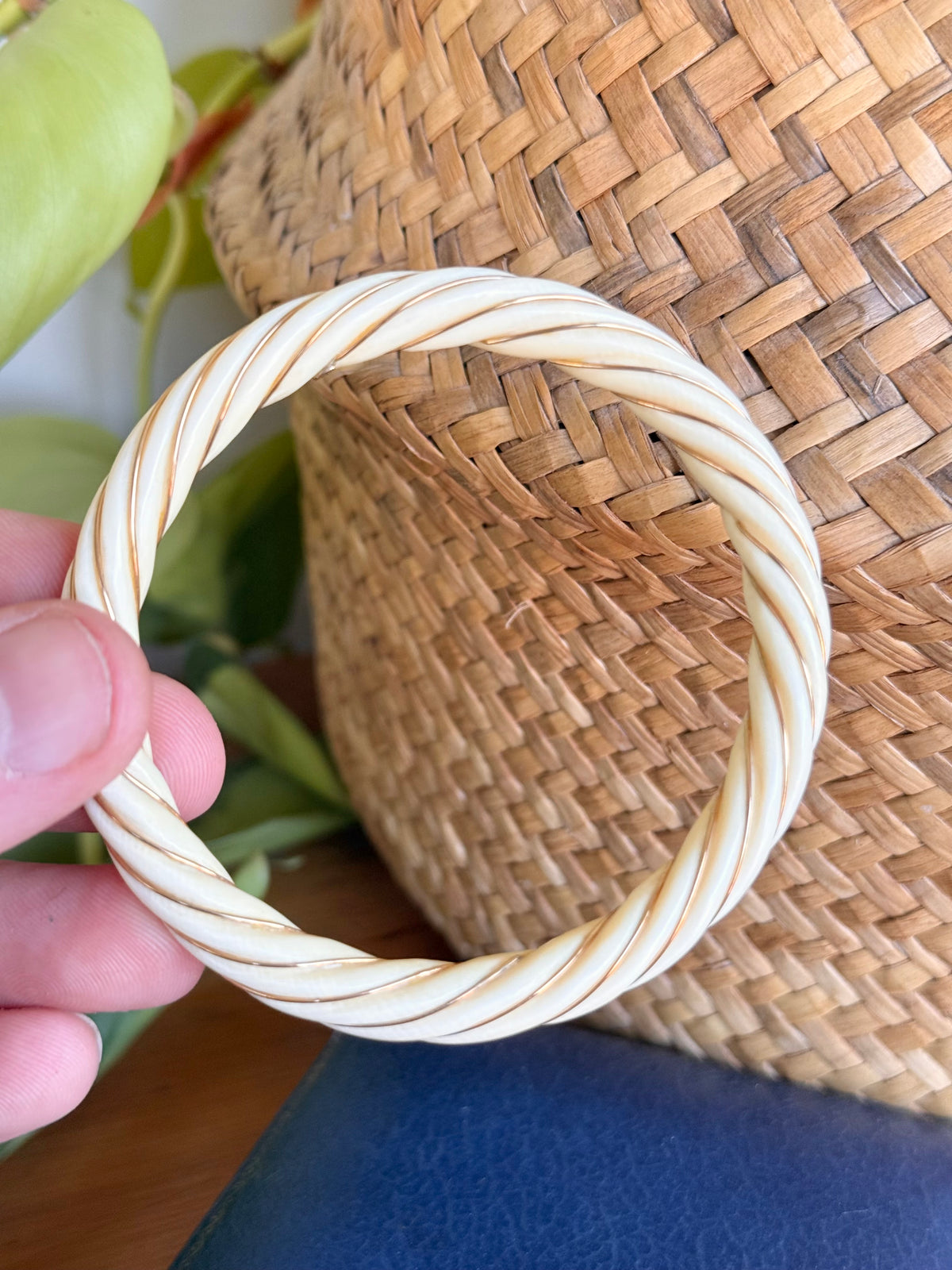 Ivory and 18ct Yellow Gold | Hand Carved Twist Bangle circa 1900’s