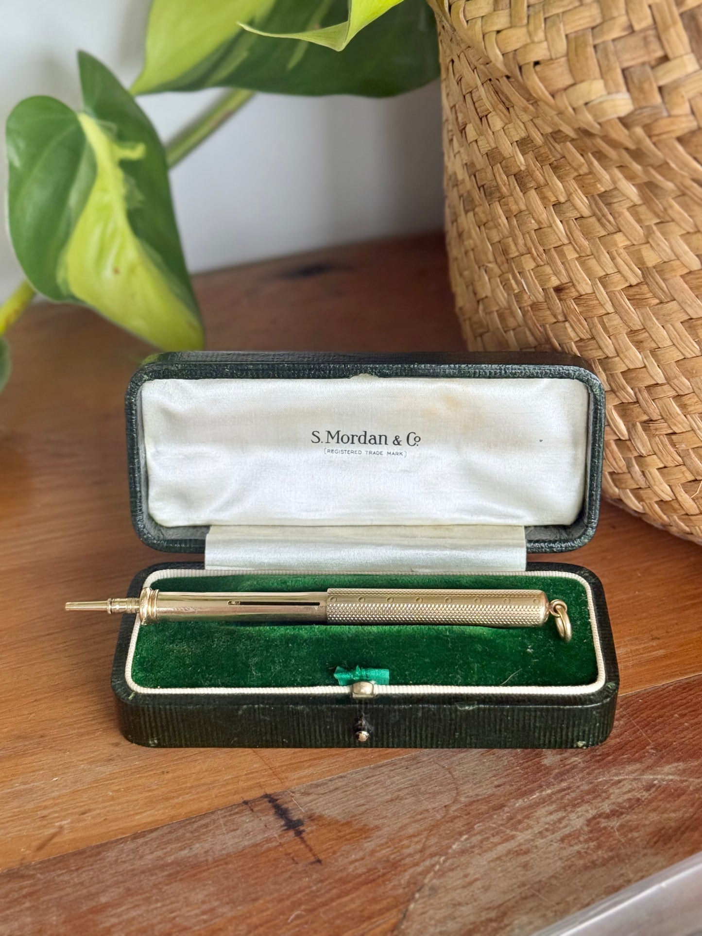15ct Gold Retractable Dip Pen & Pencil Combination by Sampson Mordan & Co | Intricate Machine Engraving c.1900s